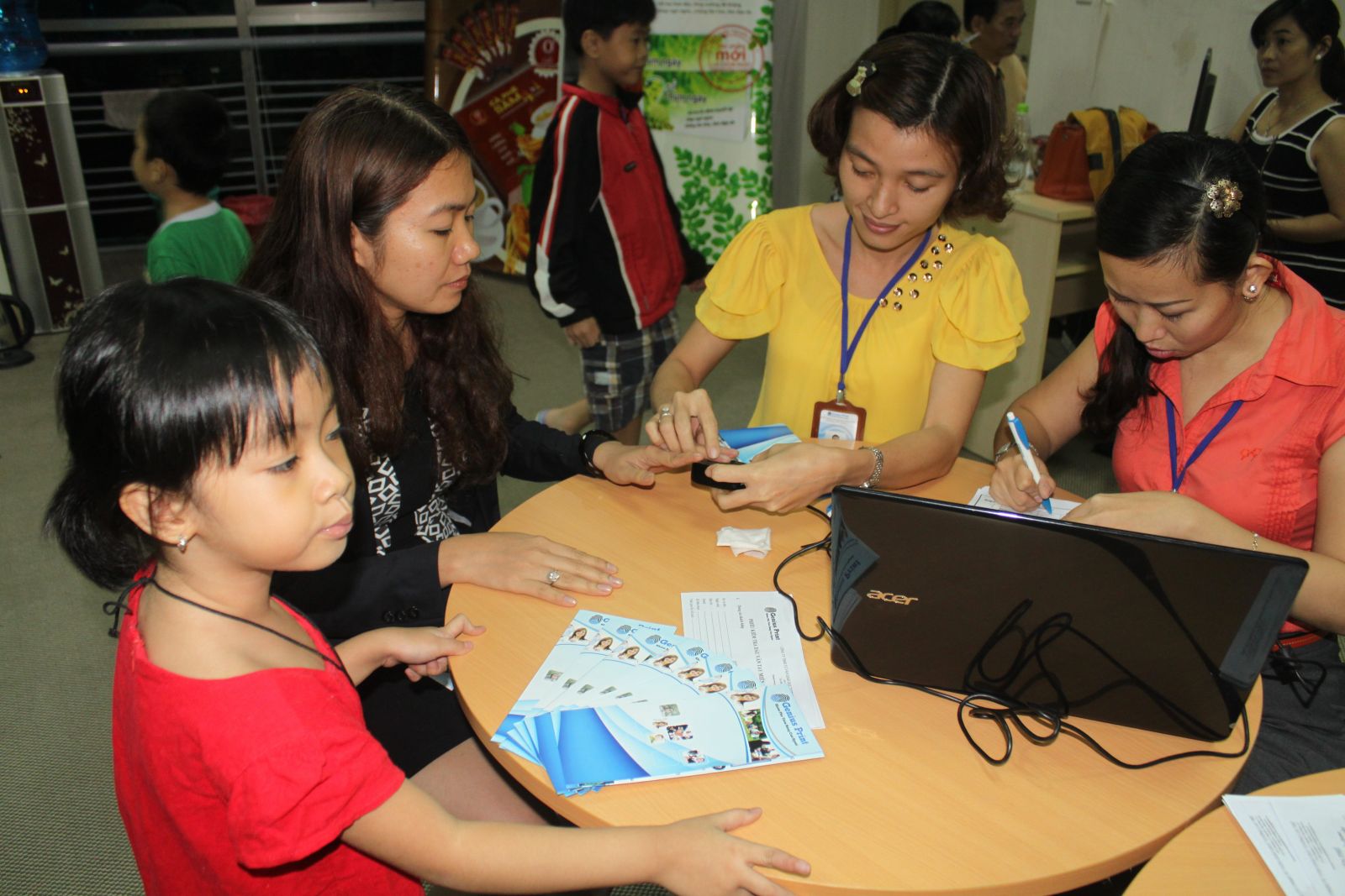 genius print, sinh trắc học dấu vân tay, sinh trắc vân tay, sinh trắc dấu vân tay, tương lai trẻ, tuong lai tre, hoi thao day con nen nguoi